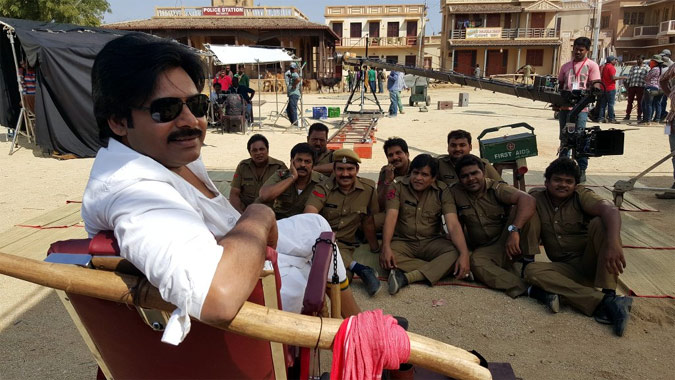 sardaar gabbar singh,gabbar singh batch,pawan kalyan,power star pawan kalyan gabbar singh team,ali,shankar,sivaji raja  స‌ర్దారూ...  సైన్యం!